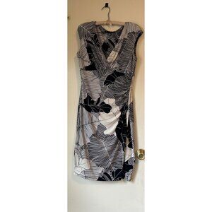 LAUREN RALPH LAUREN Dress Size 12 Black White Floral ruched Sleeveless stretch V